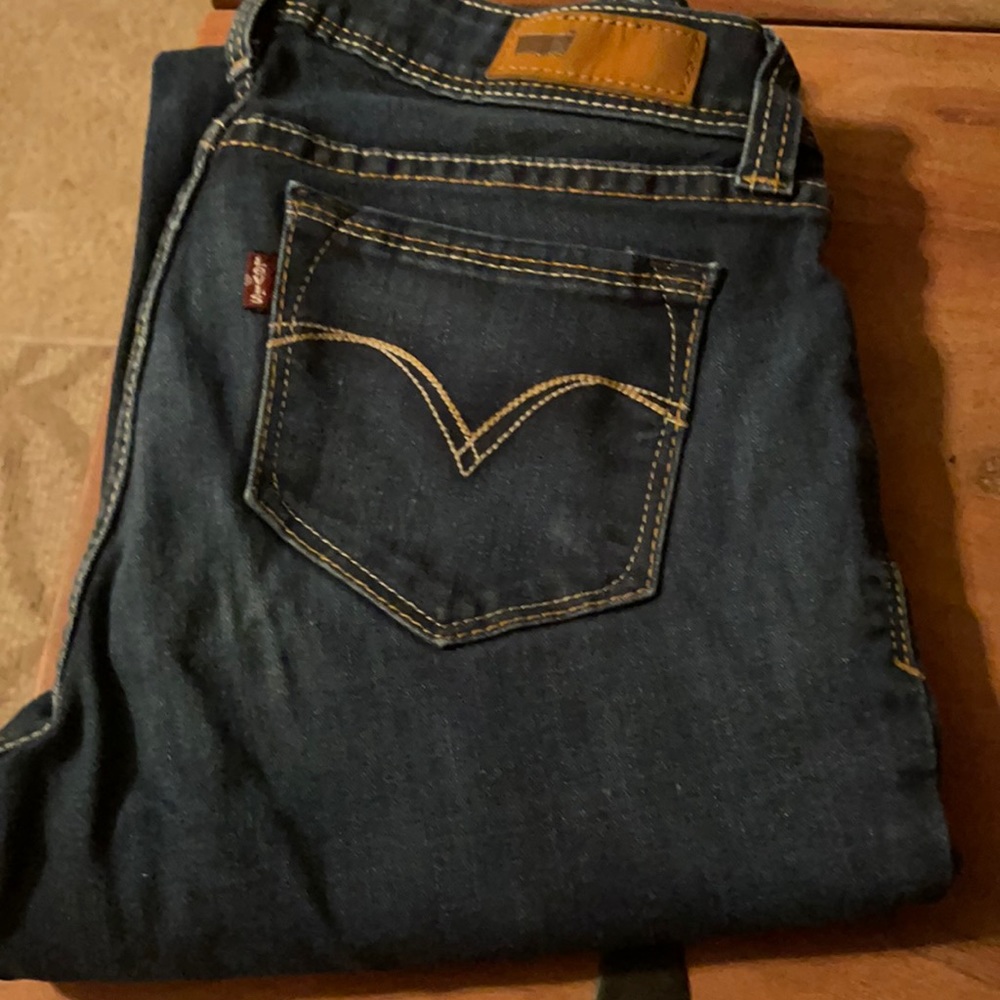 Junior’s Levi’s Bold Curve Jeans